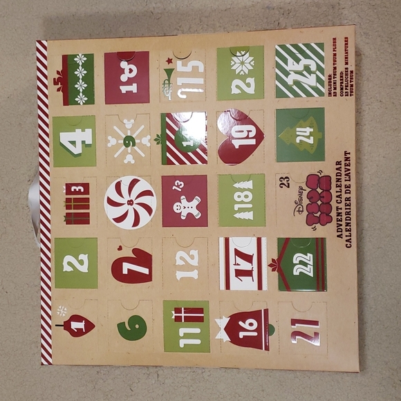 New Disney Store Mini Tsum Tsum Advent Calendar 2016 - 25 plushes, discontinued - Picture 1 of 7